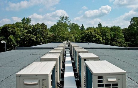 Klimaanlagen Außengerät auf Dach Klimaanlagen Außengerät auf Dach