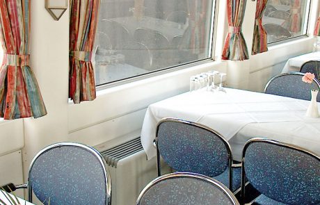 Standgeräte Klimaanlage im Restaurant Standgeräte Klimaanlage im Restaurant