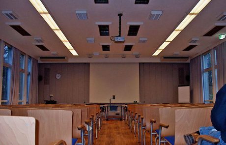 Unterdeckengerät Klimaanlage Aula Unterdeckengerät Klimaanlage Aula