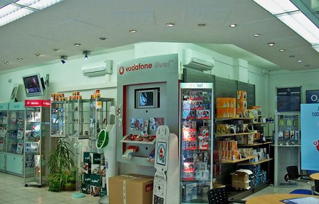 Klimaanlagen Wandgerät im lokalen Geschäft Klimaanlagen Wandgerät im lokalen Geschäft